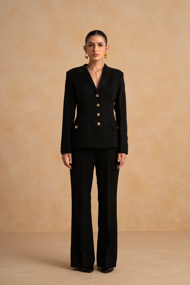 Noiré Blazer Set