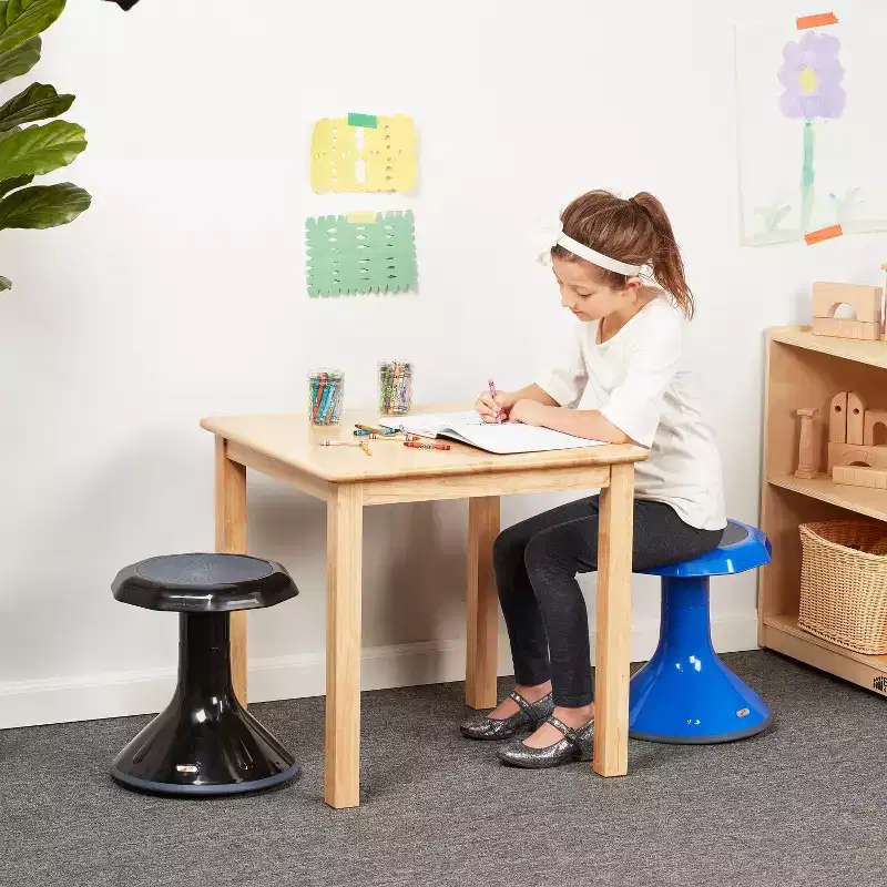 Tabouret à oscillation ACE Active Core Engagement, hauteur d'assise de 38 cm, siège flexible