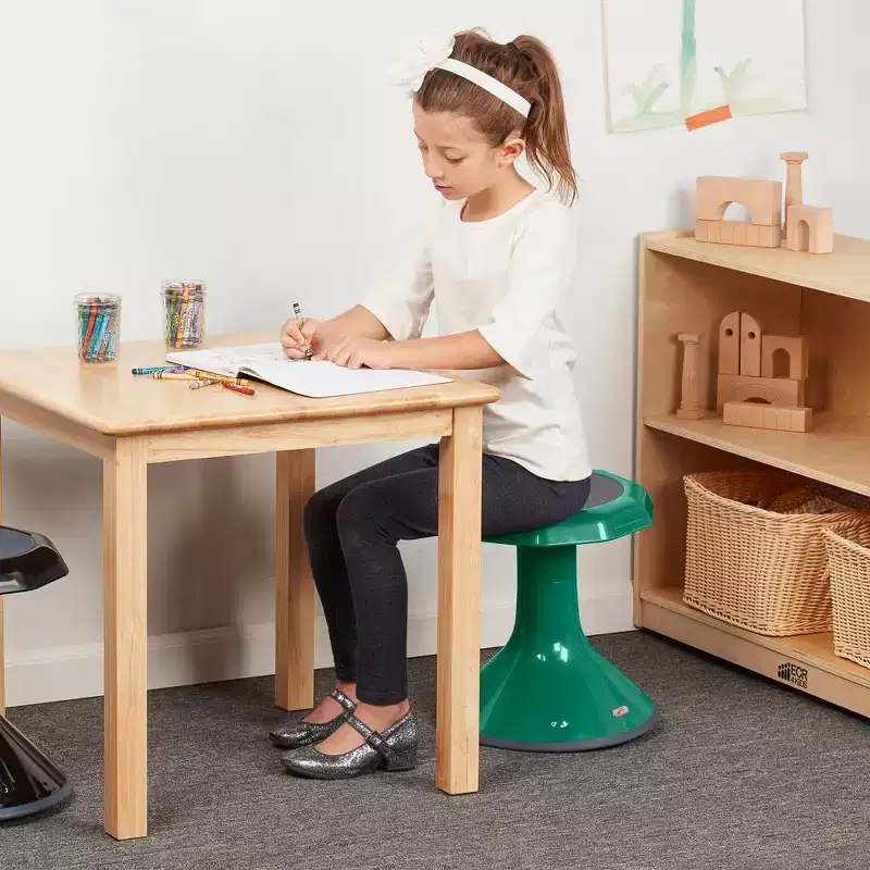 Tabouret à oscillation ACE Active Core Engagement, hauteur d'assise de 38 cm, siège flexible