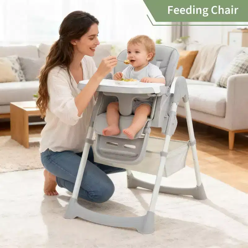 Chaise haute pliable pour bébé, chaise pour tout-petit réglable avec tablette amovible, harnais à 5 points et roues verrouillables pour les repas et le jeu