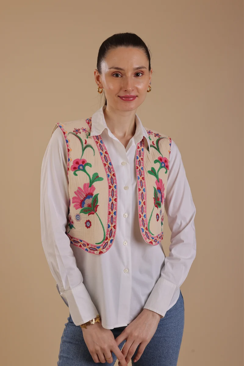 Zilly Embroidered Vest
